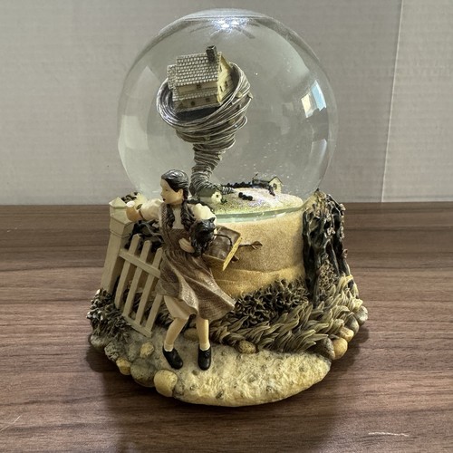 Wizard Of Oz Tornado Water Globe Dorothy Toto House San Francisco Music Box Co