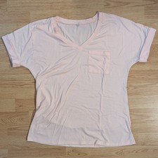 Women  s Light Pink V-Neck Pocket T-Shirt Size L   Soft Short Sleeve Basic Tee