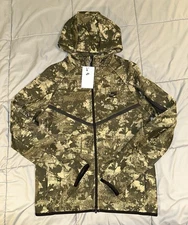 Nike Tech Fleece Windrunner Hoodie Full Zip Mens Size Small Camo NEW! HV5055-276