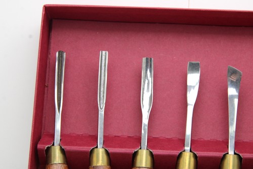 Crown Tools 33473 Set 6 pezzi per intaglio del legno scatola originale - Foto 2 di 23