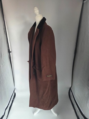 Harvé Benard Brown Cashmere Blend Overcoat Made in Belarus Size 48M Italy Fabric - Picture 4 of 8