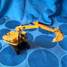 Joal CAT Caterpillar 225 Bagger Modell Raupenbagger 1:50 Länge ca. 25 cm