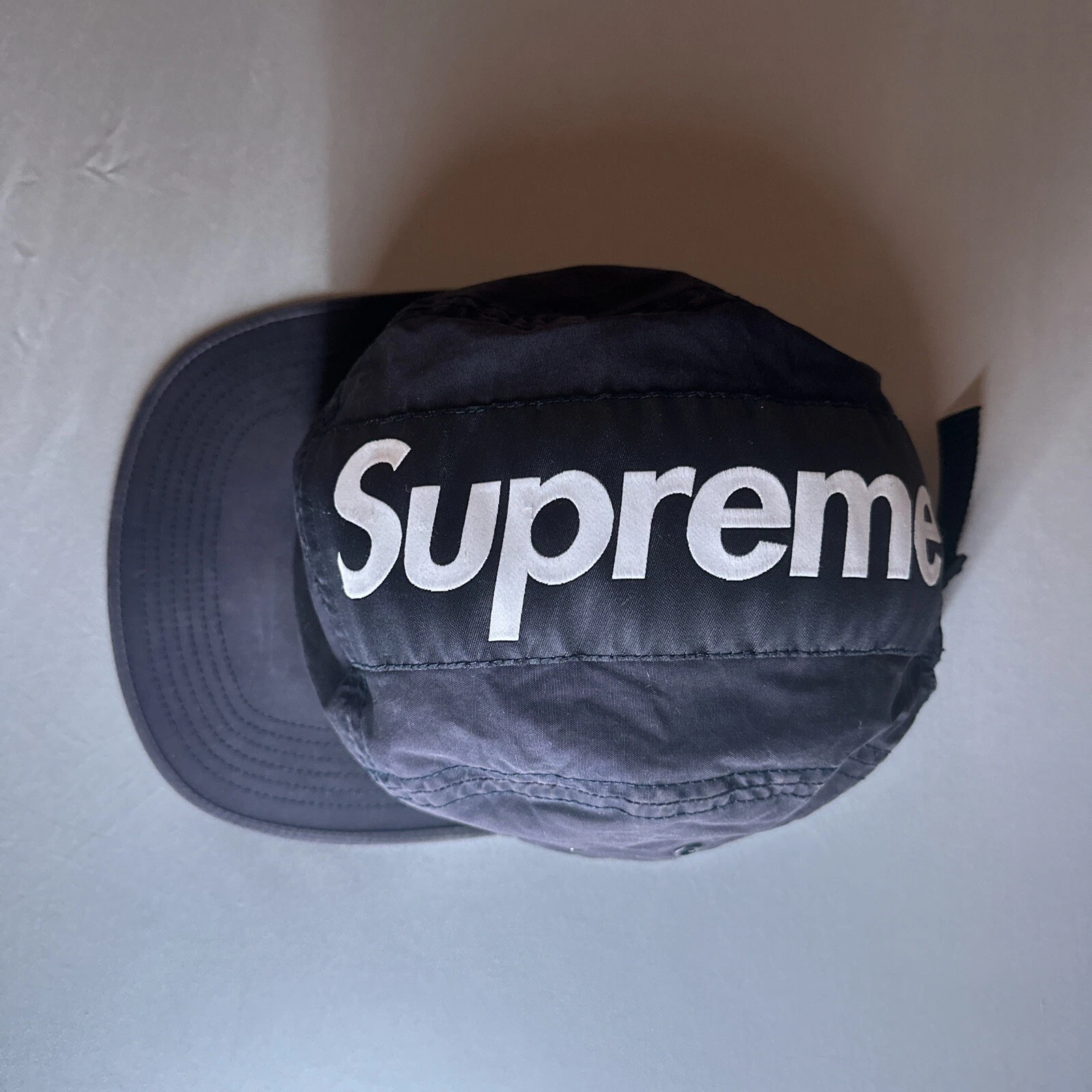 Casquette de camp rayée panneau supérieur FW16 Supreme chapeau bleu marine grand logo