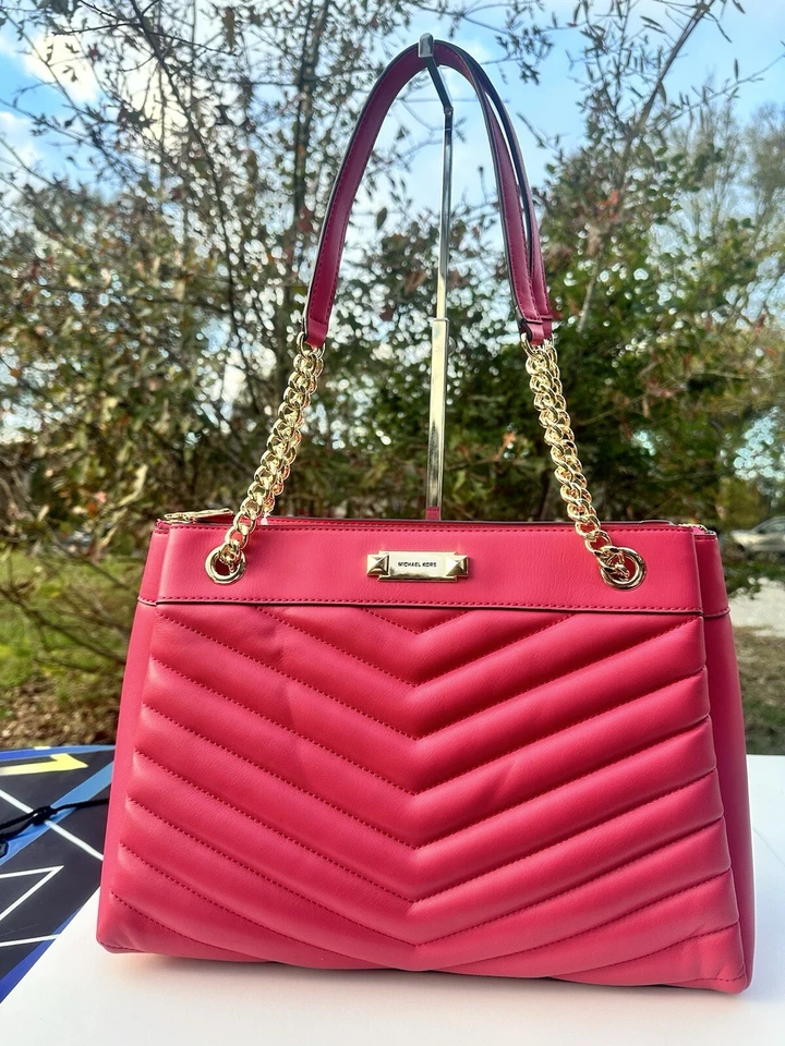 Bolso de Mano Michael Kors Whitney Acolchado Cadena Mediano Eléctrico Rosa Multicolor Foto 2 de 4