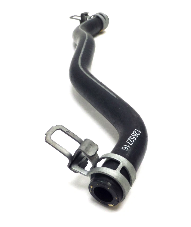 Manguera de alimentación de refrigeración de válvula EGR de recirculación de gases de escape Silverado 2500HD 3500HD Foto 3 de 4