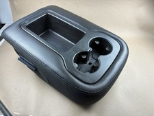 07-2013 Gmc Sierra Chevy Silverado Center Console Cup Holder Jump Seat Read 07-2013 Gmc Sierra Chevy Silverado Center Console Cup Holder Jump Seat Read