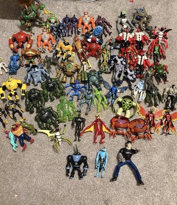 Ben 10 Mixed Lot Action Figures Assorted Characters Aliens Plastic 10+ Pack