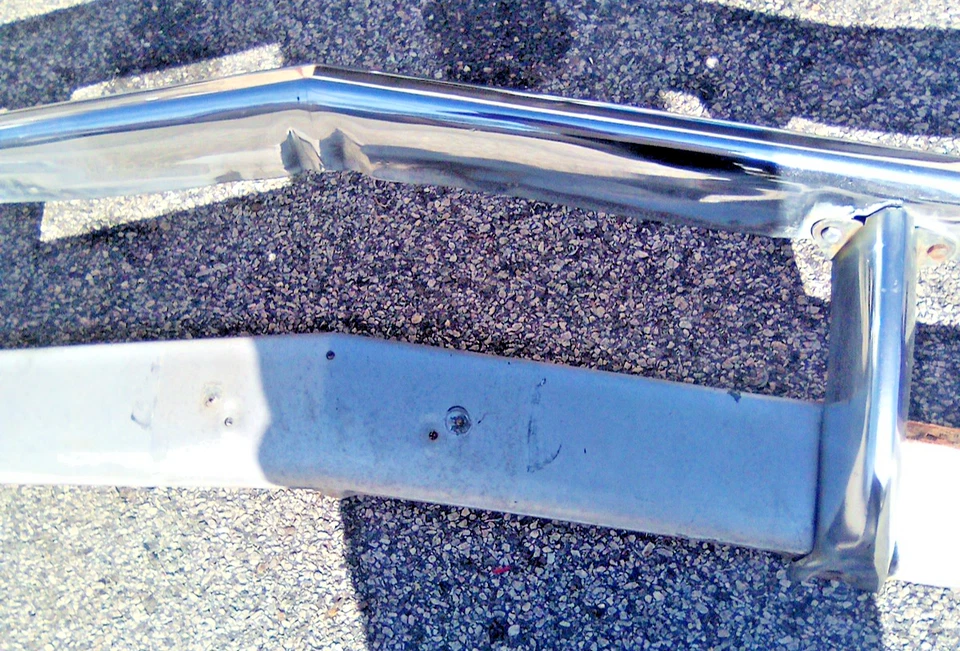 Conjunto de parachoques delantero para Chevrolet Impala DG 1965 Foto 4 de 4