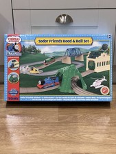 TrackMaster Tomy Sodor Friends Road & Rail Set Thomas & Friends Brand New Sealed