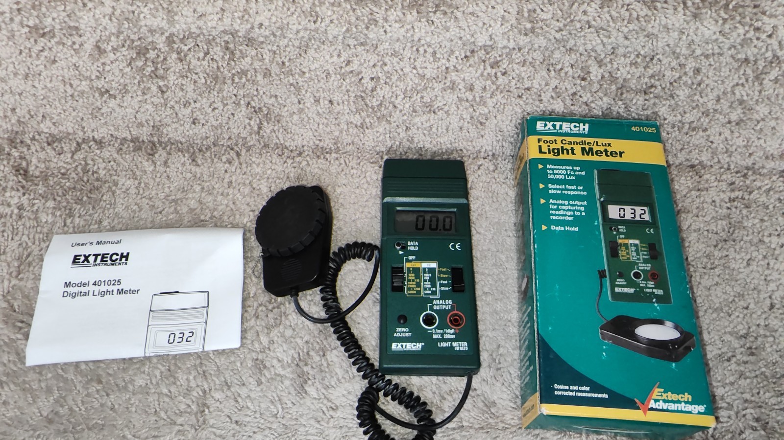 Extech 401025 Digital Light Meter 0-5000 Foot Candles. Works.Excellent Condition