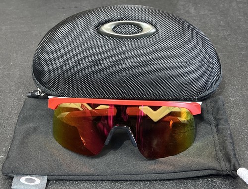 Oakley Resistor USA Model: OJ9010-2423 123 Sunglasses/ Mens