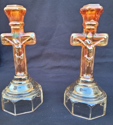 PAIR VINTAGE IMPERIAL MARIGOLD CARNIVAL GLASS CRUCIFIX CANDLESTICKS