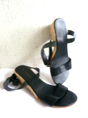 Sandal 3 Suisses Size 39 Genuine Leather Black Good Condition
