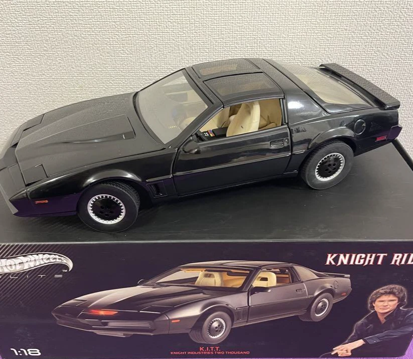 Hot Wheels Elite Knight Rider K.I.T.T. K2000 1/18 Die-cast Car Good  Condition