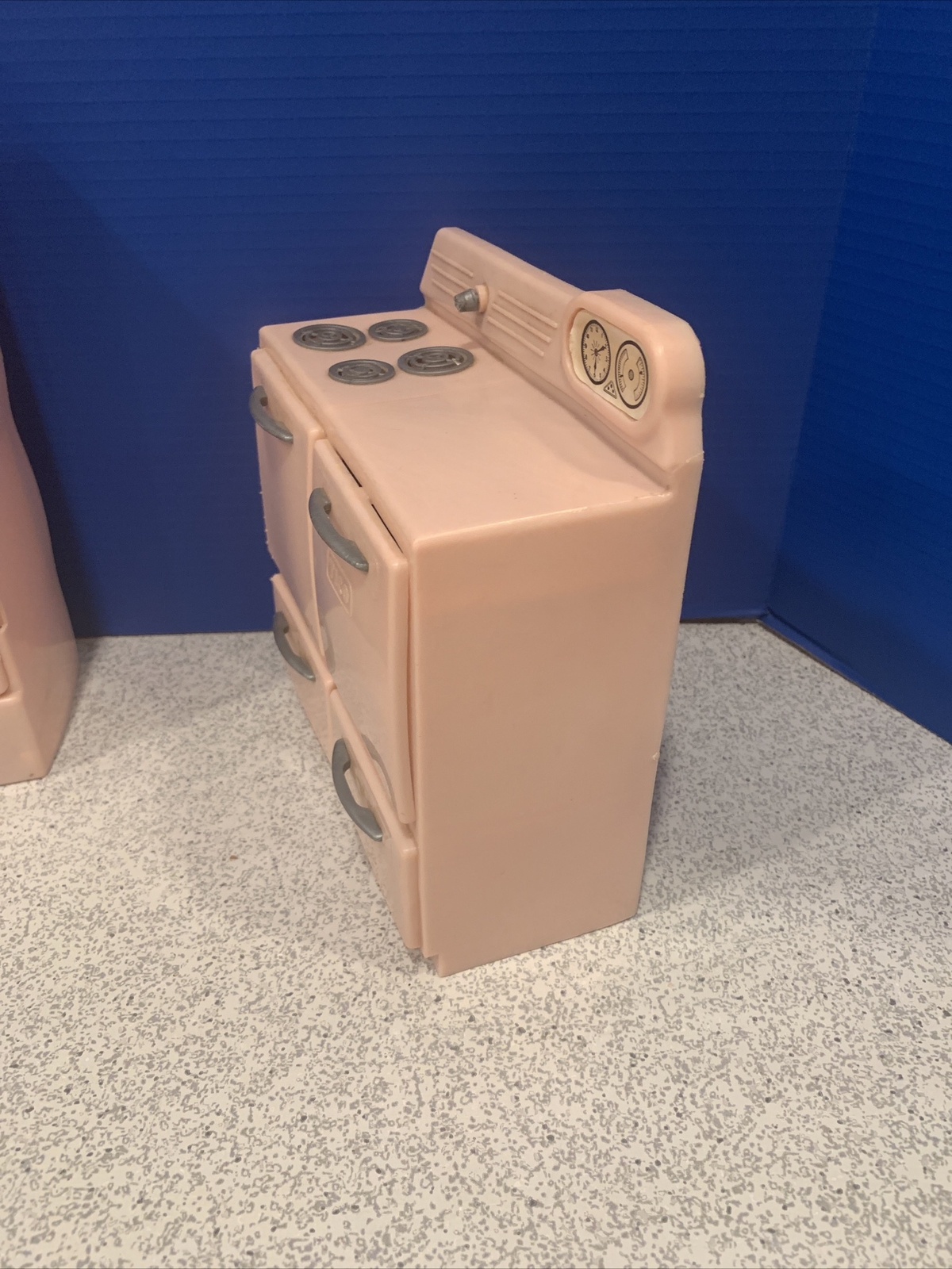 Vintage Tico Toys Little Miss Housekeeper Kitchen Set StoveOven