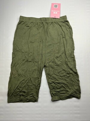 Missy Empire Womens Size M/L Khaki Green Basic Cycle Shorts NWT