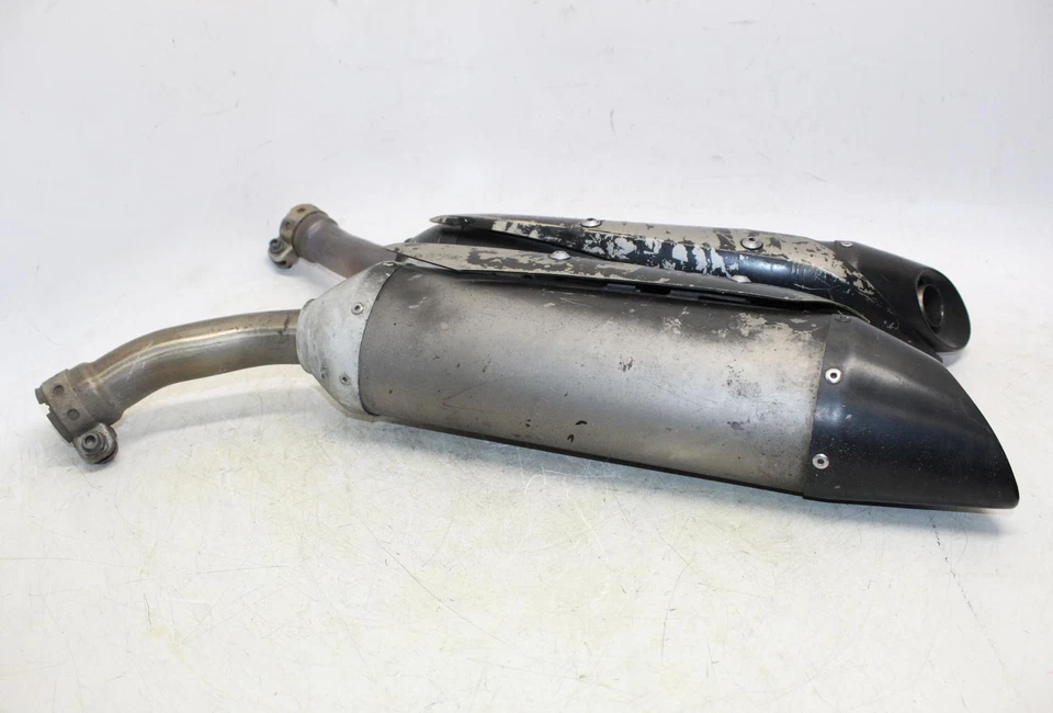 Глушитель на канистре глушитель выхлопные трубы 2004 Yamaha Yzf R1 - Изображение 3 из 4