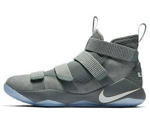 grey lebron soldier 11