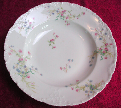 Theo Haviland (Schleiger 1025D Blank 118) 9 1/2'' RIMMED SOUP BOWL(s) Exc (4 avai