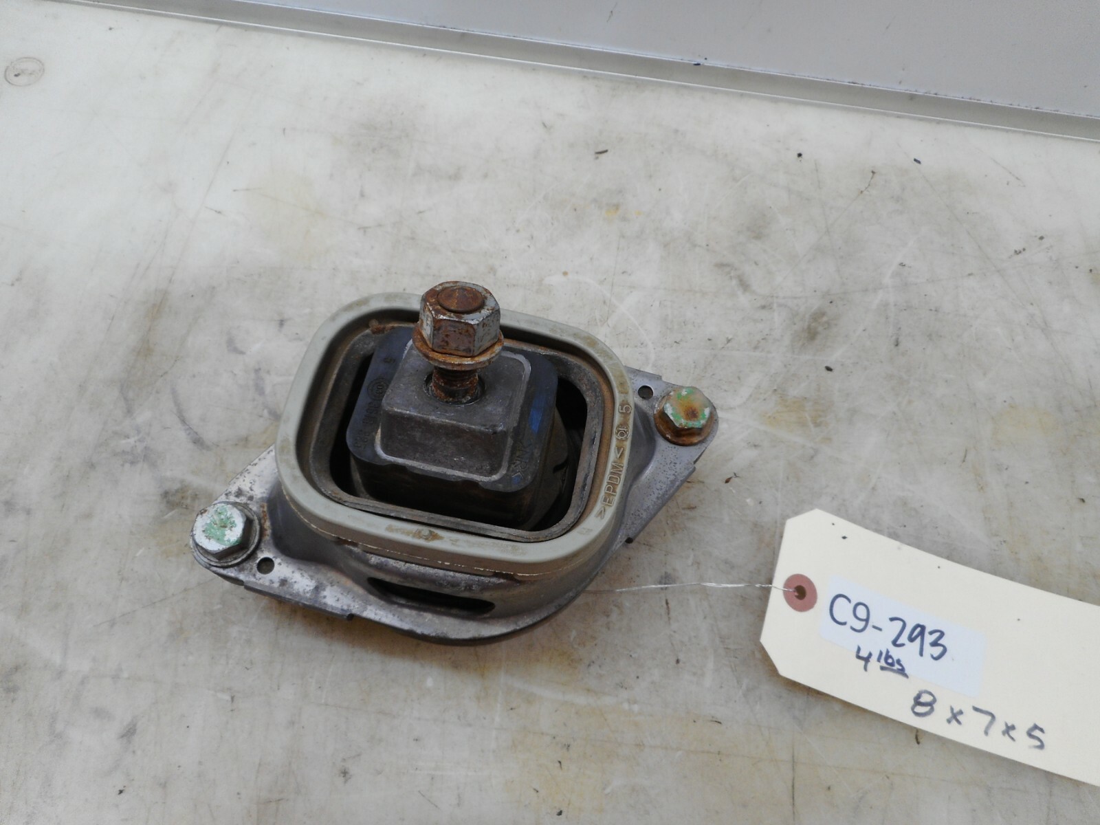 2003 LAND ROVER RANGE ROVER HSE LEFT DRIVER MOTOR MOUNT 675205802 