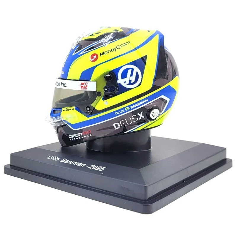 Casco 2025 Oliver Bearman Moneygram Haas F1 Team - 1/5 Spark Models - Immagine 2 di 3