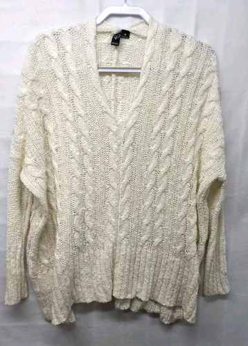 Cable Knit Baggy Sweater Women