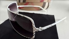 Authentic Y2K Burberry B3409/S White Nova Che...