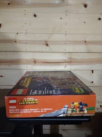 LEGO DC Comics Super Heroes: Batman Classic TV Batcave (76052) New Sealed 2016