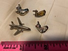 McDonnell Douglas DC-10 DC-9 Cartoon Plane Pin Silver Plane Aircraft — photo 4