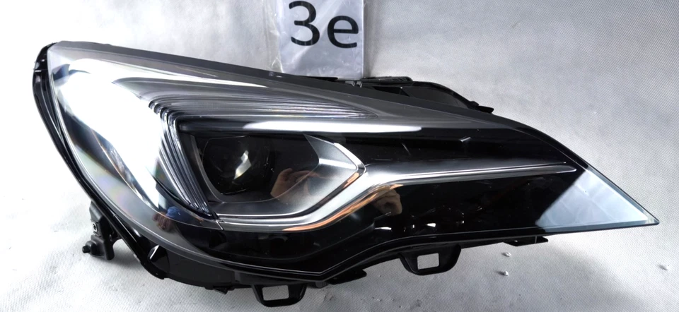 OPEL ASTRA K V 5  SCHEINWERFER RECHTS VOLL FULL LED LUX FARO PHARE 39218026 - Bild 1 von 4