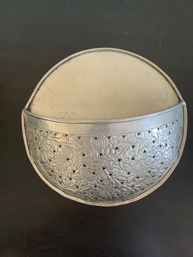 Wall Pockets Floral Baskets Silver Wall Decor Hammered Punched Aluminum India - Picture 3 of 18