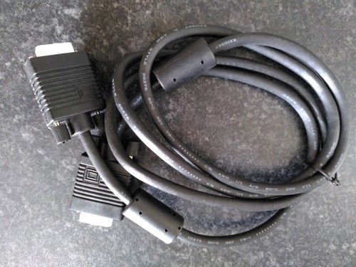 VGA SVGA 15 Pin Male to Male PC Monitor Projector TFT TV Cable 1.5m Black - Bild 2 von 3