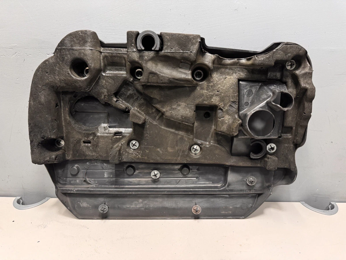 2010-2015 Alfa Romeo Giulietta 1.4TB 940A2000 170 top engine cover 