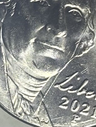 💥 2021 P Jefferson Nickel Large Die Break Crack At Face Error.