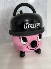 Henry Numatic 620W Vacuum Cleaner (NO PIPE ATTACHMENT)