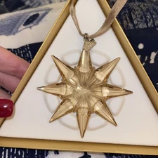 SWAROVSKI CRYSTAL 2009 ANNUAL SCS STAR GOLD SNOWFLAKE CHRISTMAS ORNAMENT NIB