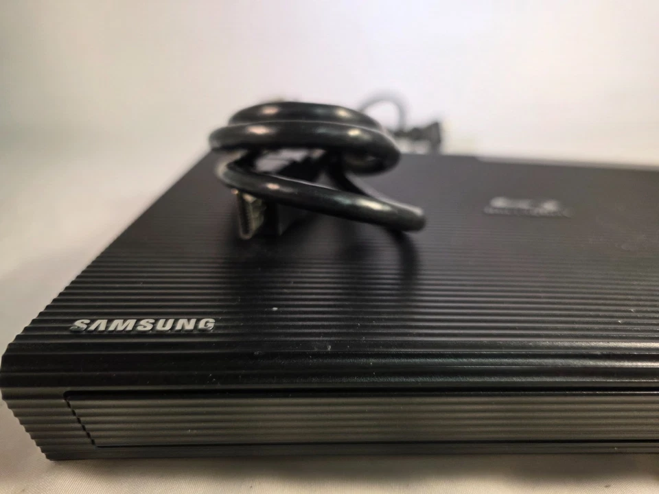 Reproductor de DVD Blu-ray Samsung BD-J5100 transmisión Wi-Fi HDMI probado funciona Foto 4 de 4