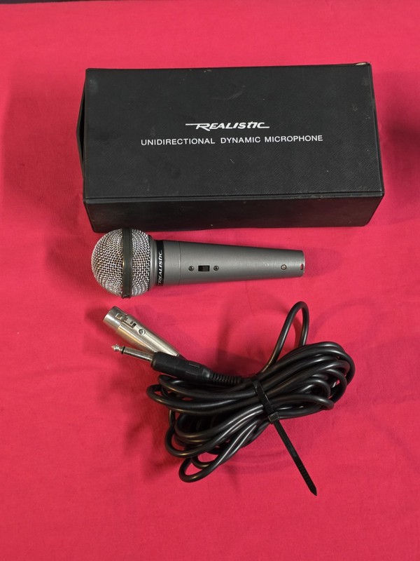 Vintage Realistic Highball Dynamic Microphone 33-984C Untested - W/ Cord & Case