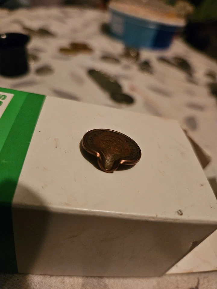 2007 canadain 1c penny error - Image 2 of 4