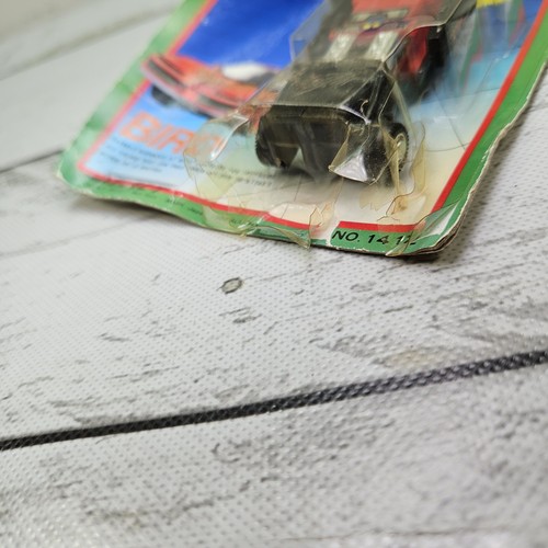 Select Convertors American Minibot Bird 1984 3" Die Cast Metal Figure Box Damage - Picture 4 of 13