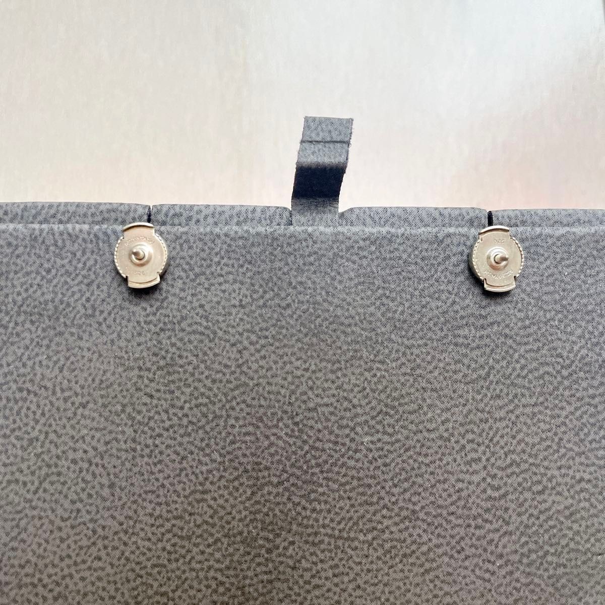 Excellent Condition HERMES Ex Libris Earrings Mag… - image 3