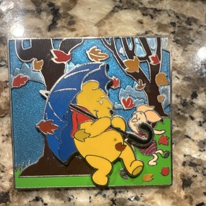 Disney Winnie the Pooh Autumn Leaves Limited Edition Pin 2015