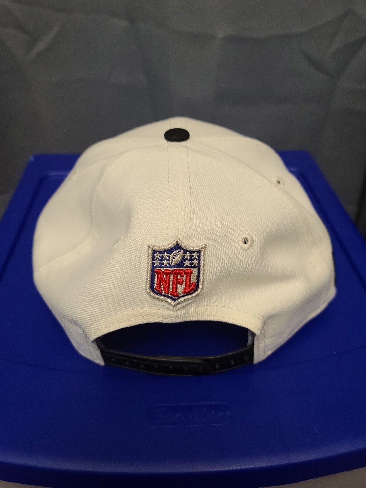 Kansas City Chiefs New Era Super Bowl 57 LVII Champions 9FIFTY Locker Room Hat - Picture 4 of 5