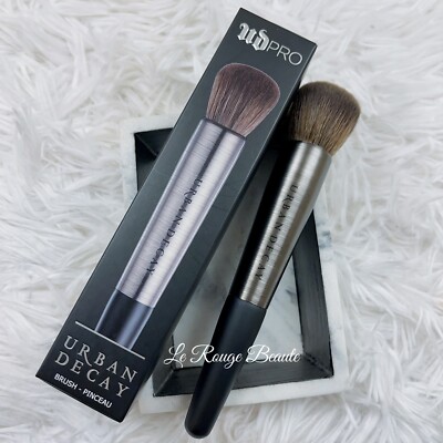 Urban Decay Pro Optical Blurring Brush F-105 Foundation / Powder Buffing