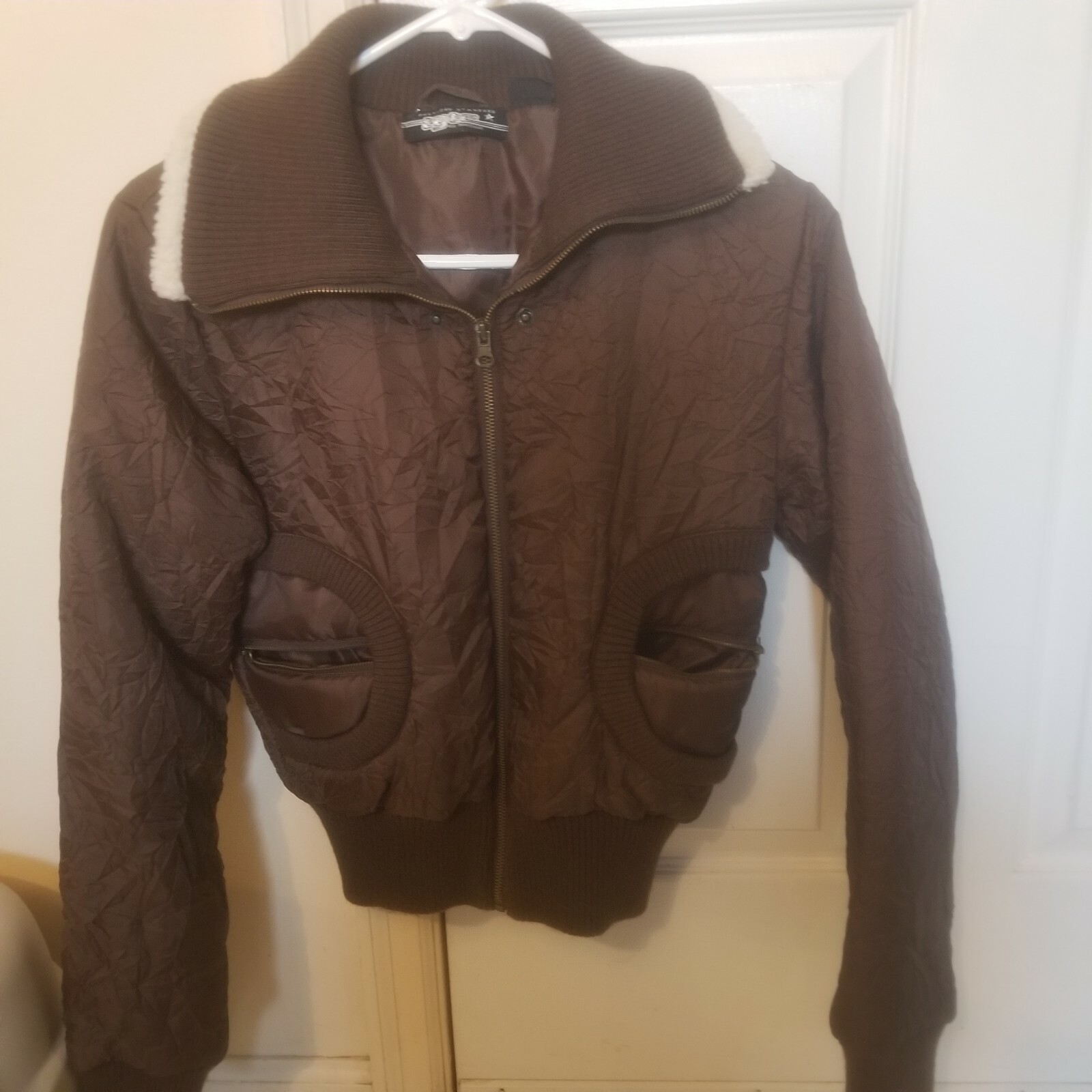 Picture 2 of 12