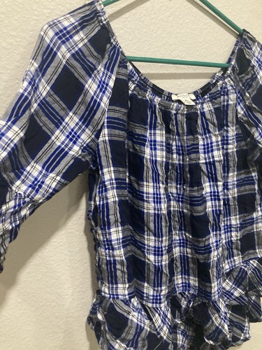 WESTBOUND Woman Blue/White plaid wide Neck ruffle bottom Top Shirt PL petite L - Picture 3 of 7