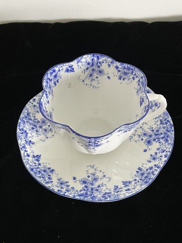Vintage SHELLEY ENGLAND Bone China DAINTY BLUE Teacup & Saucer Set 051/28