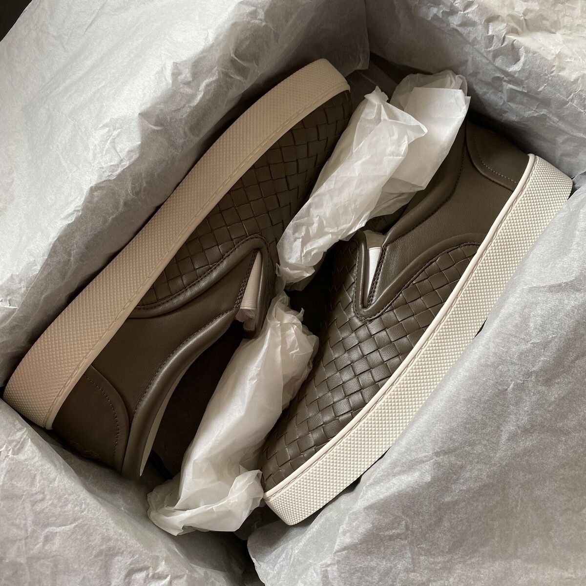 Bottega Veneta Leather intrecciato slipon Loafers shoes Bottega Veneta Leather intrecciato slipon Loafers shoes