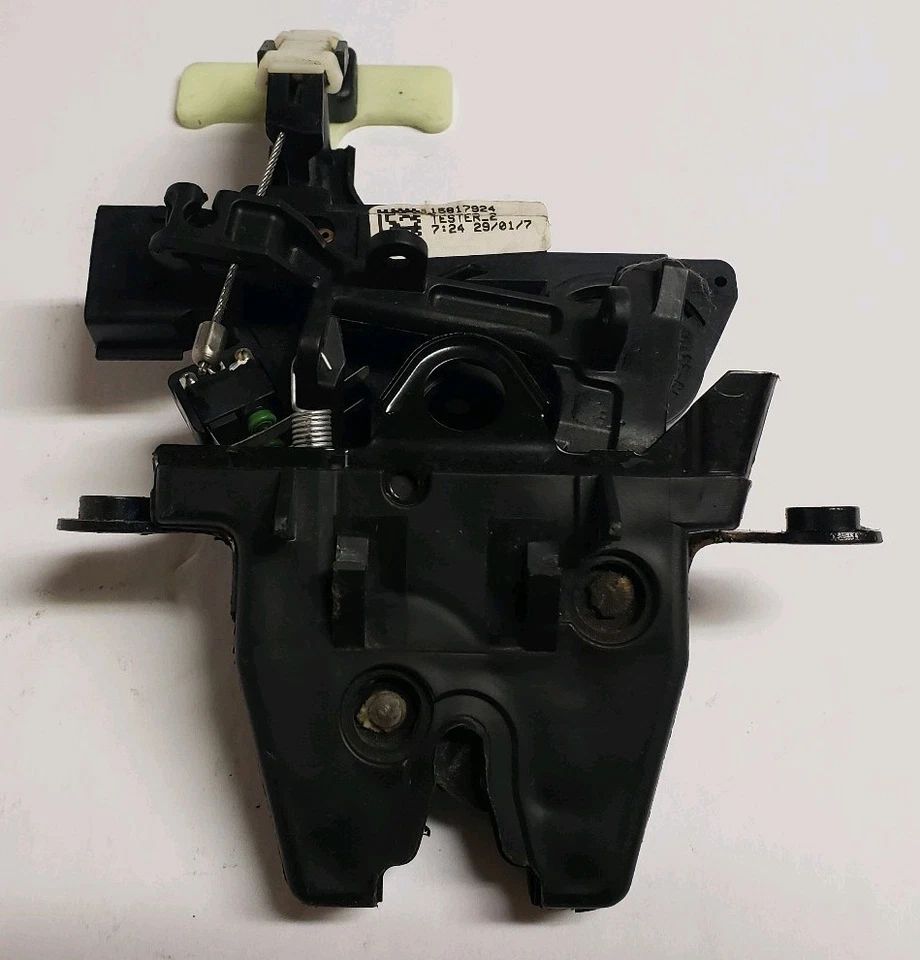 BUICK LACROSSE 2005-2009 LUCERN 2006-2011 TAPA MALETERO CIERRE ACTUADOR LIBERACIÓN Foto 4 de 4