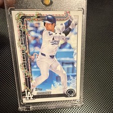 Topps 2025 Holiday Shohei Ohtani Los Angeles Dodgers #H200 Holiday
